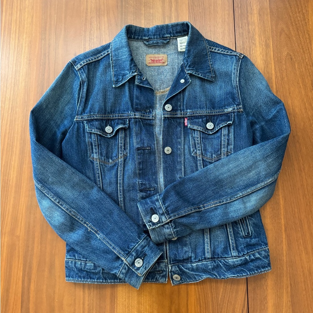 Levi’s Original Trucker Jacket - XS dark wash denim